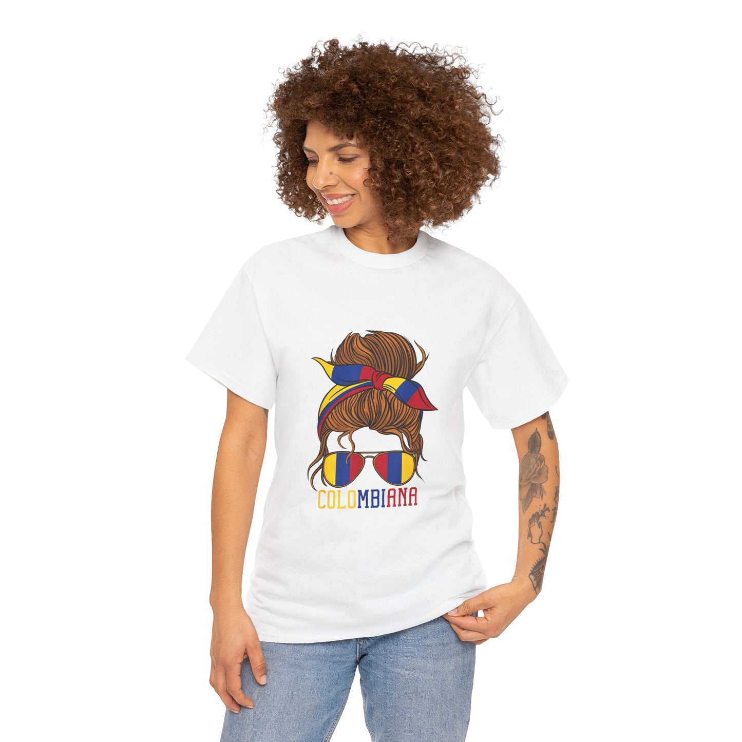 Colombian Girl Design Tee, Camiseta Colombian Girl, T-shirt Colombian, Moda Colombiana