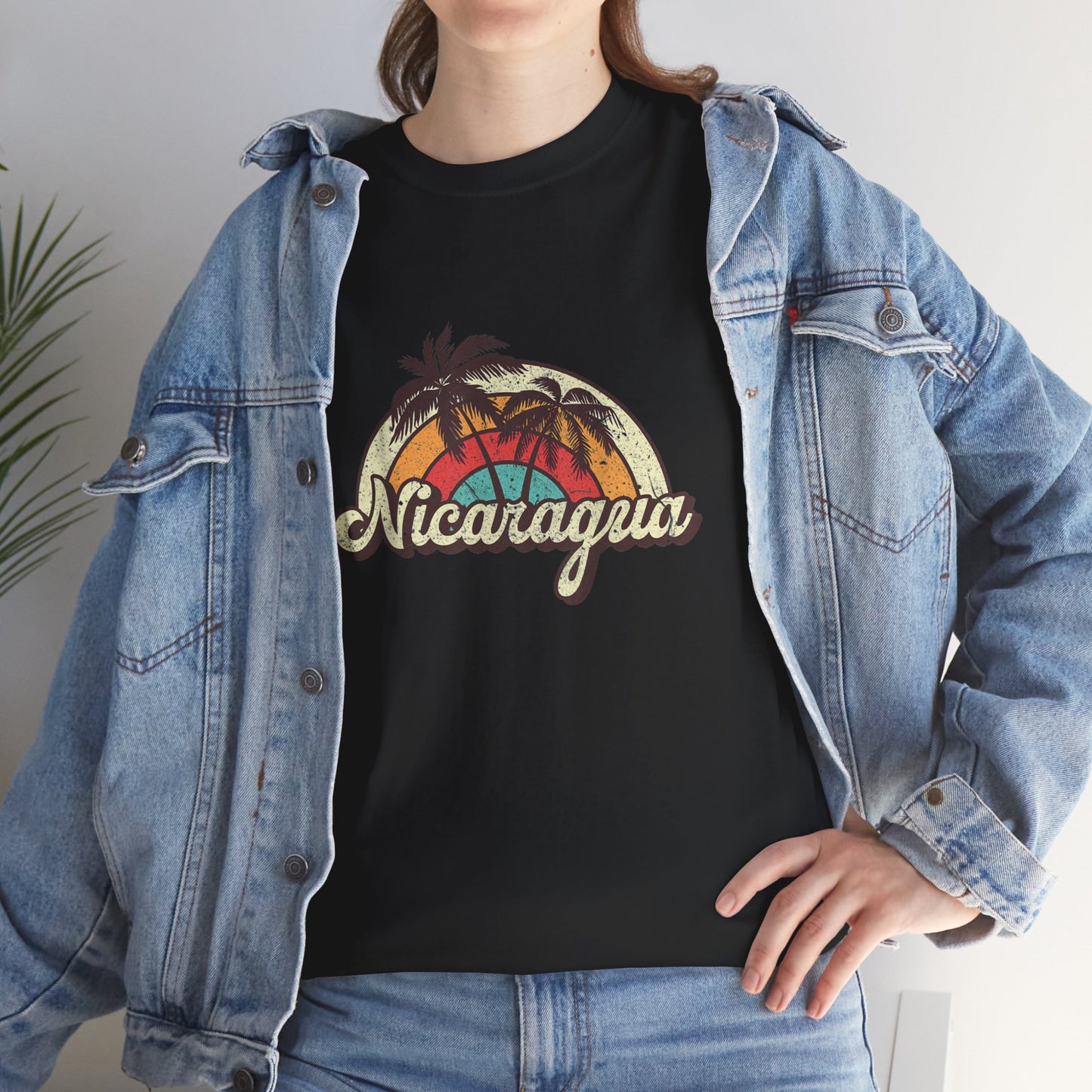 Nicaragua Vintage Graphic Tee - Summer Vibes, Unisex Cotton Top, Travel Souvenir Shirt, Beachwear, Gift for Vacation Lovers