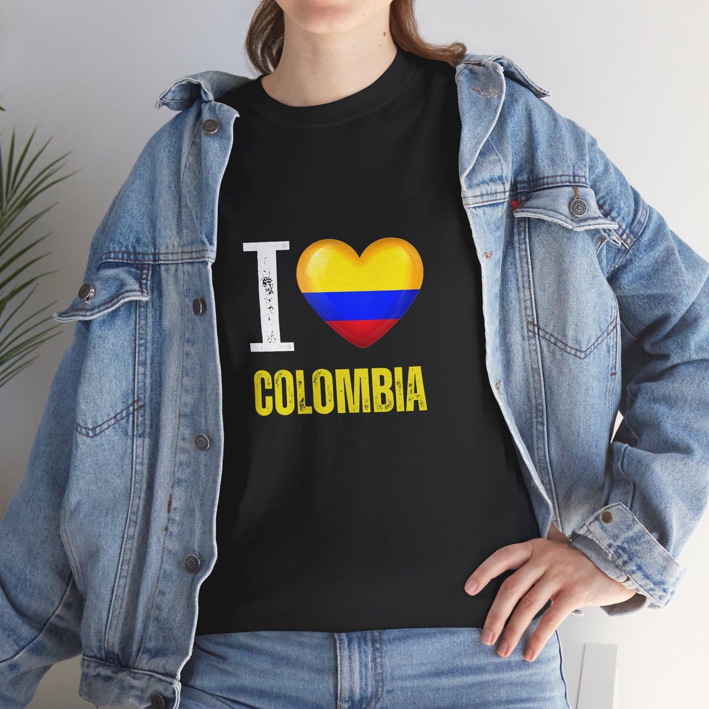 I Love Colombia Unisex Heavy Cotton Tee, Comfortable T-Shirt for Colombians, Perfect Gift for Colombian Pride, Travel Souvenir, Casual Wear