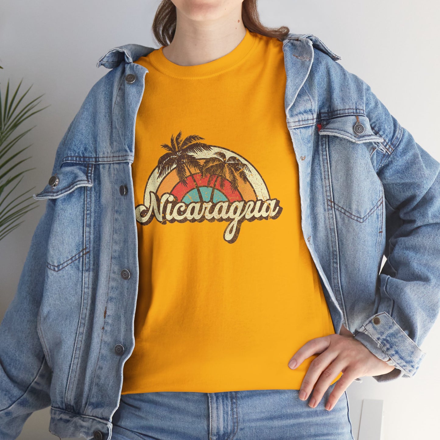 Nicaragua Vintage Graphic Tee - Summer Vibes, Unisex Cotton Top, Travel Souvenir Shirt, Beachwear, Gift for Vacation Lovers