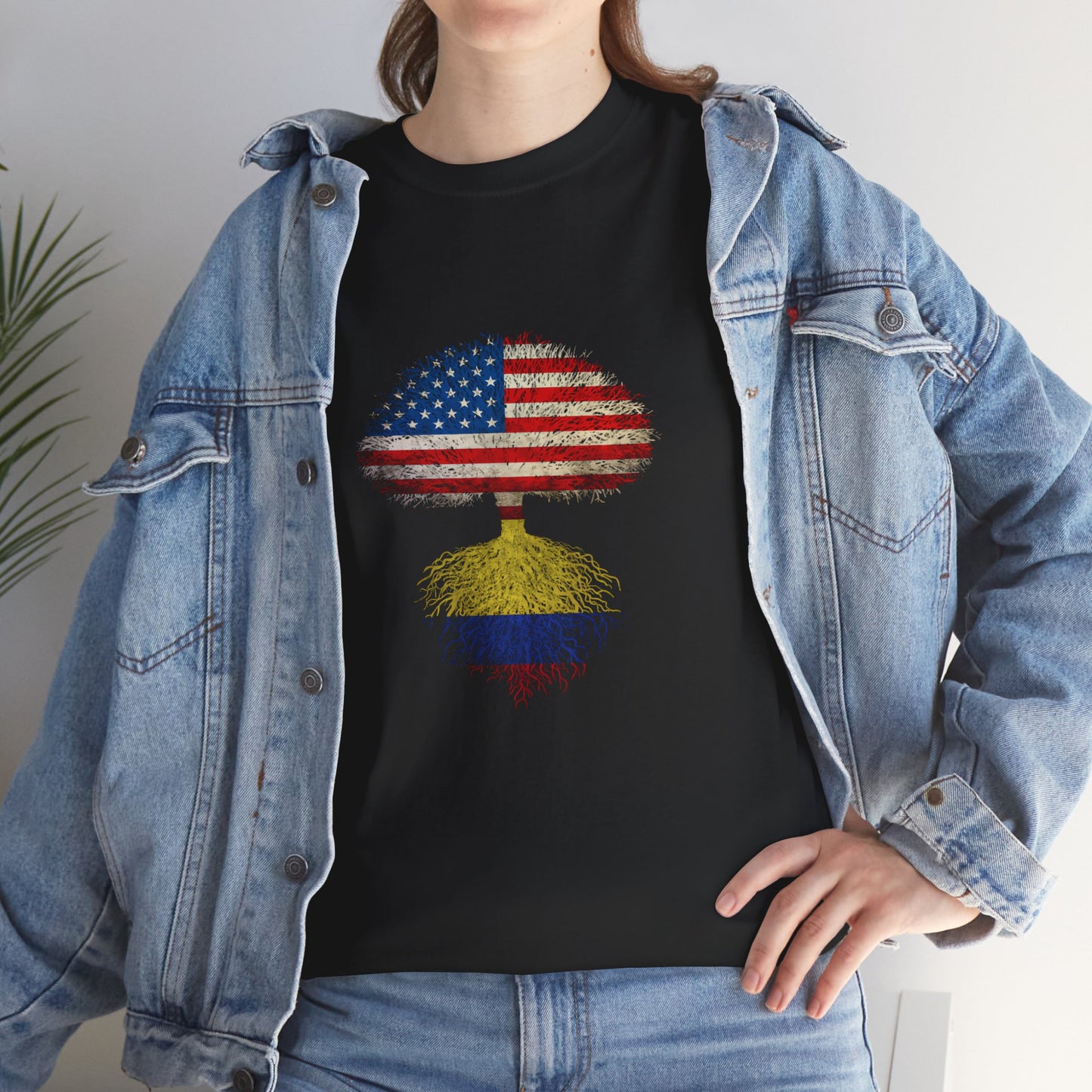 Patriotic Tree Tee - Unisex Heavy Cotton T-Shirt with American Flag Design, Outdoor Adventure Shirt, Gift for Nature Lovers, Colombian